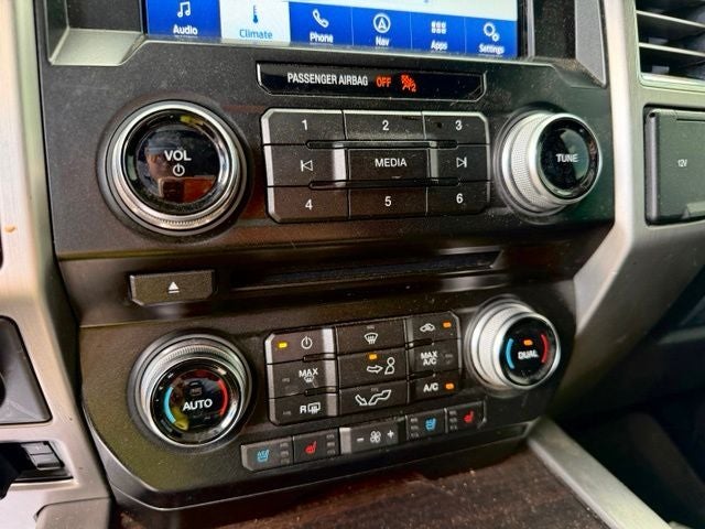 2016 Ford F-150 Platinum
