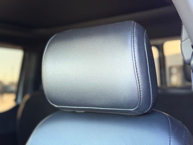 2022 Ford F-150 Lariat Black Appearance Pkg