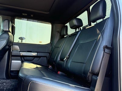 2022 Ford F-150 Lariat Black Appearance Pkg