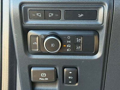 2022 Ford F-150 Lariat Black Appearance Pkg