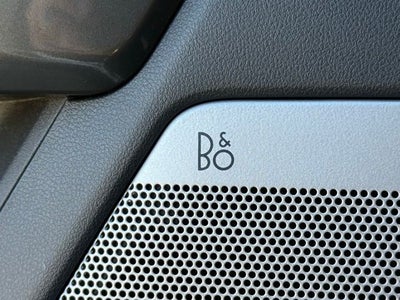 2022 Ford F-150 Lariat Black Appearance Pkg