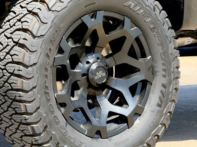 2022 Ford F-150 XLT Black Ops