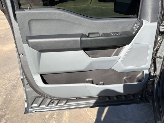 2025 Ford F-150 XL 4WD | 5.0L V8