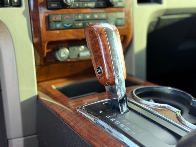 2009 Ford F-150 Lariat 4WD | V8