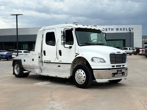 2007 Freightliner Sport Chassis Base
