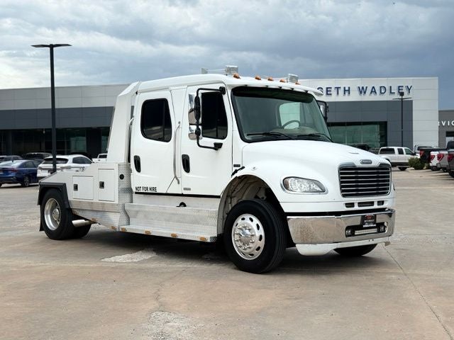 2007 Freightliner Sport Chassis Base