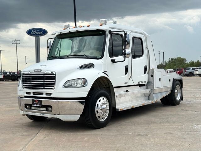2007 Freightliner Sport Chassis Base
