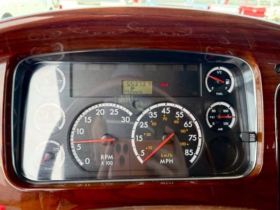 2006 Freightliner M2 102 Hauler
