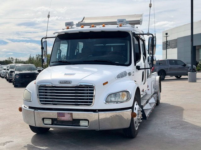 2006 Freightliner M2 102 Hauler
