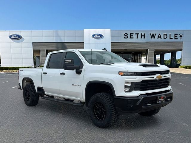 2024 Chevrolet Silverado 2500HD Custom 4WD | 6.6L