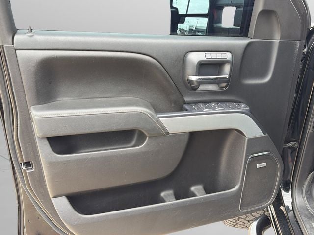 2015 Chevrolet Silverado 3500HD LTZ Plus | Z71 | 6.6L Duramax