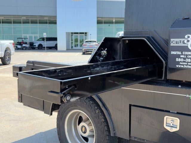 2018 Chevrolet Silverado 3500HD High Country Butler Bed