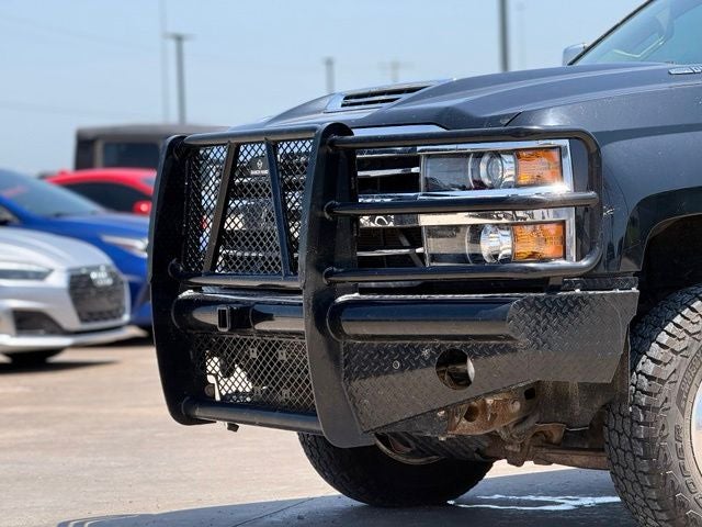 2018 Chevrolet Silverado 3500HD High Country Butler Bed