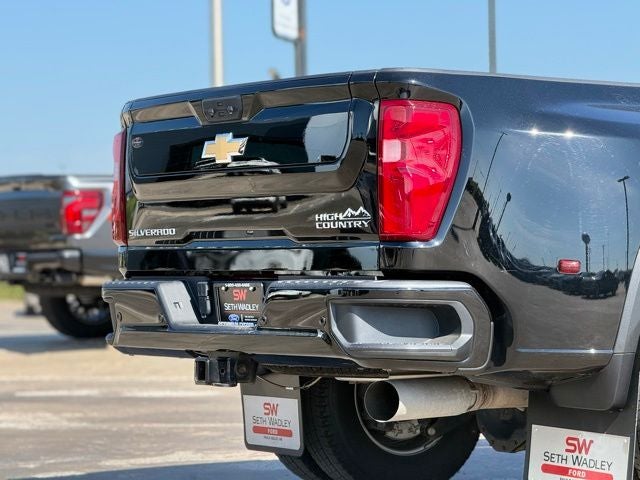 2024 Chevrolet Silverado 3500HD High Country