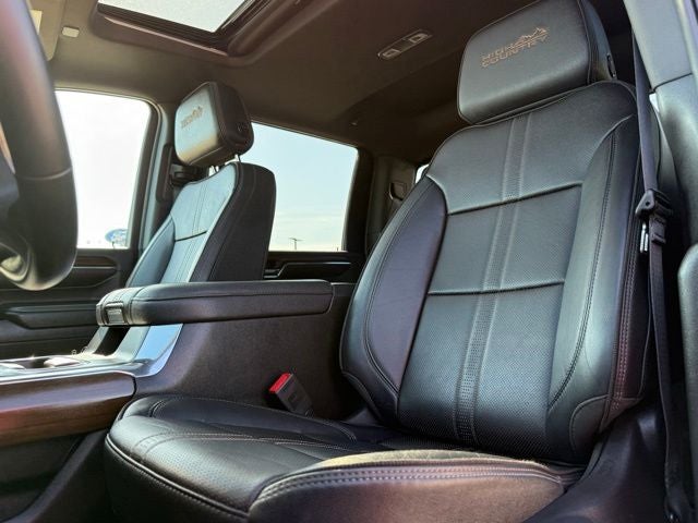 2024 Chevrolet Silverado 3500HD High Country
