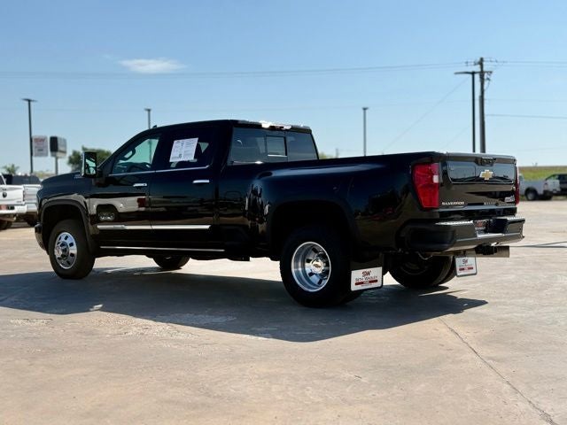 2024 Chevrolet Silverado 3500HD High Country