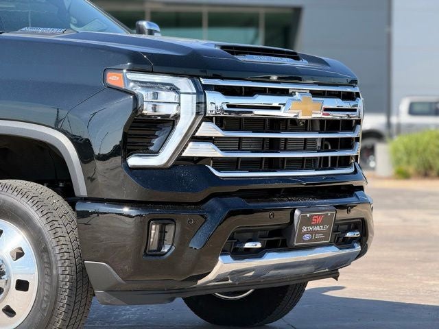 2024 Chevrolet Silverado 3500HD High Country