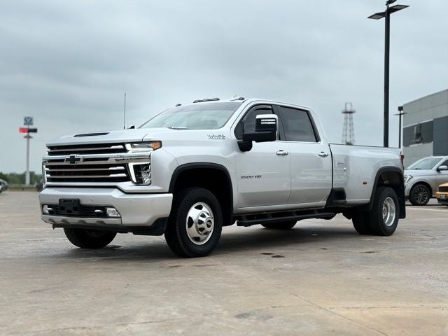 2022 Chevrolet Silverado 3500HD High Country