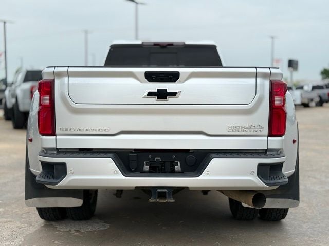 2022 Chevrolet Silverado 3500HD High Country