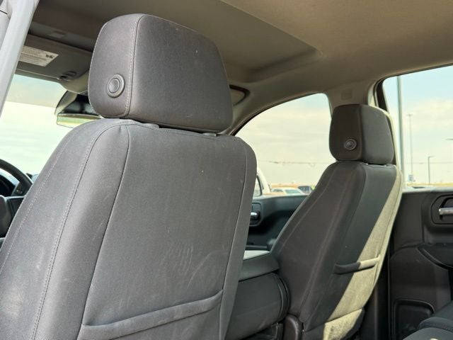 2024 Chevrolet Silverado 1500 Custom 4WD | Blackout Pkg