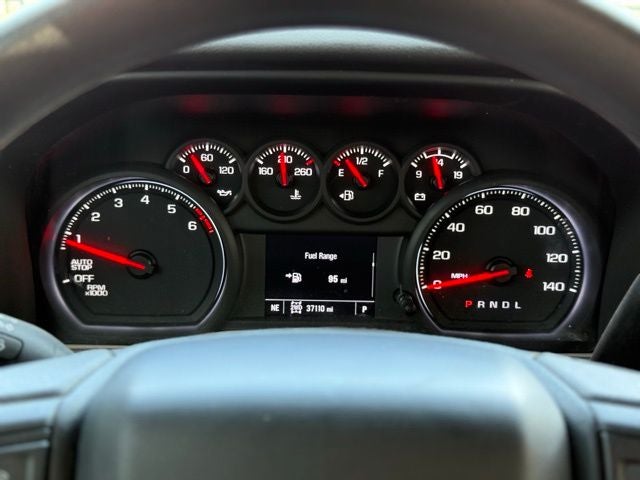 2024 Chevrolet Silverado 1500 Custom 4WD | Blackout Pkg