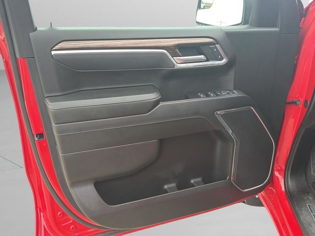 2025 Chevrolet Silverado 1500 LT LT1