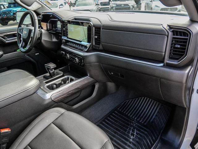 2025 Chevrolet Silverado 1500 LTZ
