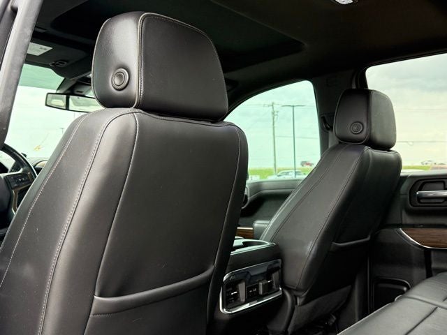 2022 Chevrolet Silverado 1500 LTD High Country