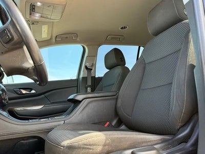 2020 GMC Acadia SLE 7 Passenger