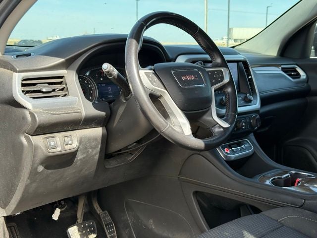 2020 GMC Acadia SLE 7 Passenger