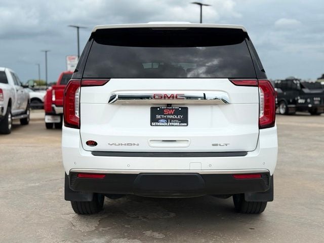 2022 GMC Yukon SLT