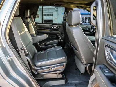 2022 GMC Yukon SLT