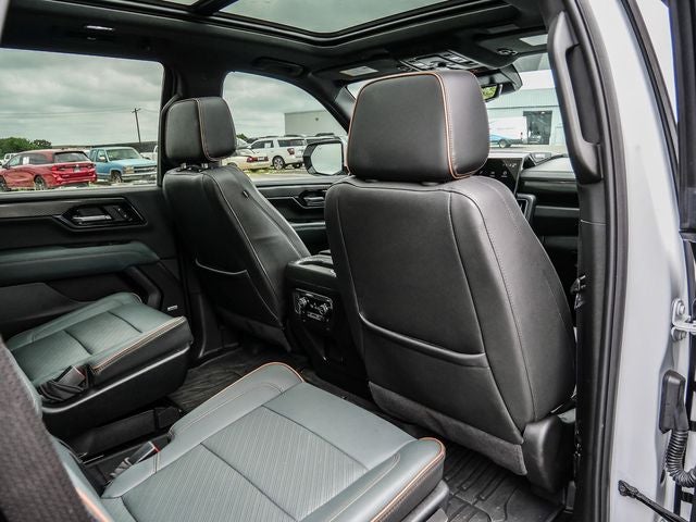 2025 GMC Yukon AT4