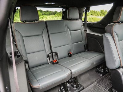 2025 GMC Yukon AT4