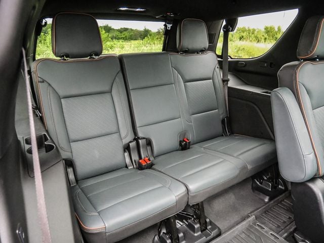 2025 GMC Yukon AT4