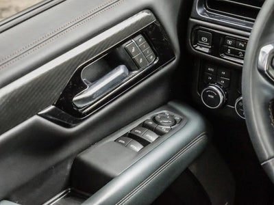 2025 GMC Yukon AT4