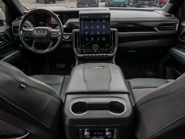 2025 GMC Yukon AT4