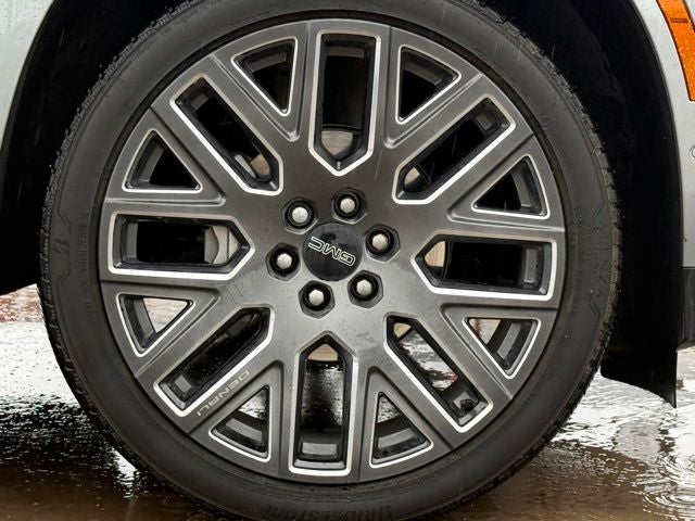 2025 GMC Yukon Denali Ultimate NIGHT VISION