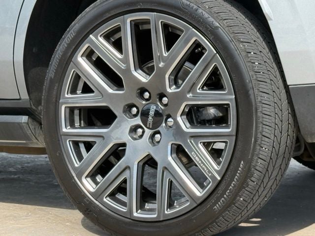2025 GMC Yukon Denali Ultimate NIGHT VISION
