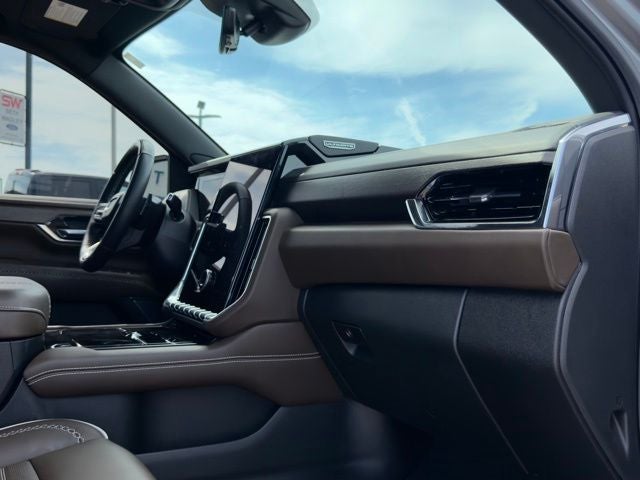 2025 GMC Yukon Denali Ultimate NIGHT VISION