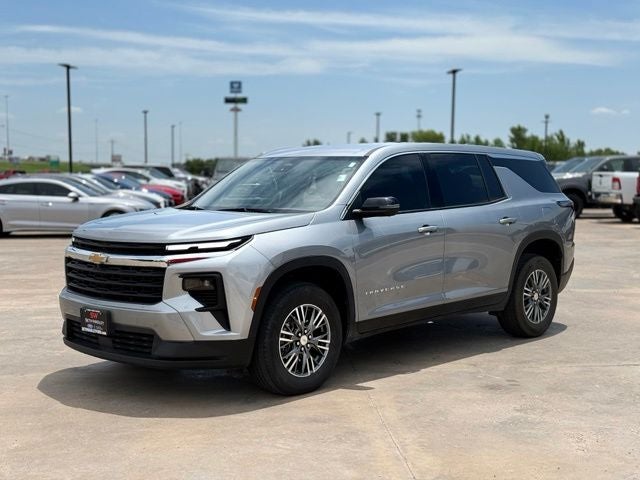 2024 Chevrolet Traverse LS