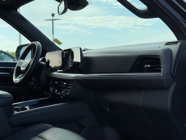 2026 Chevrolet Tahoe Z71 Bench Seat