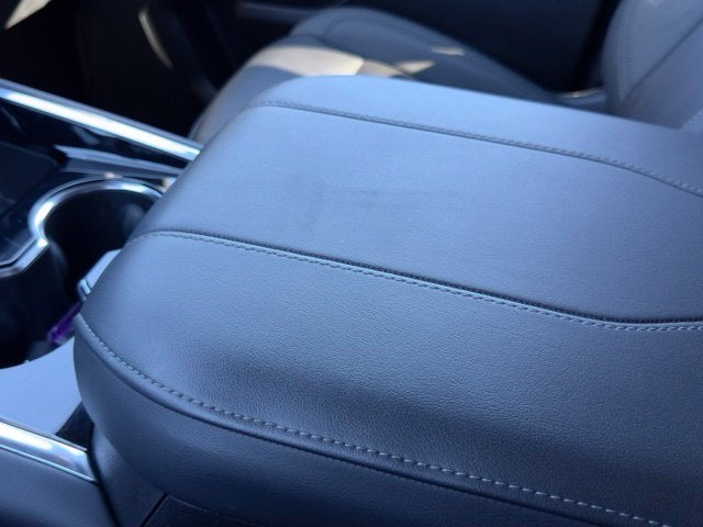 2026 Chevrolet Tahoe Z71 2nd Row Bench