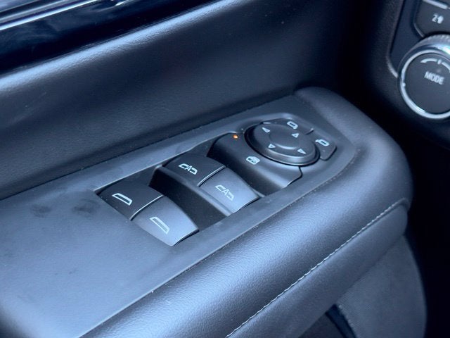 2026 Chevrolet Tahoe Z71 2nd Row Bench