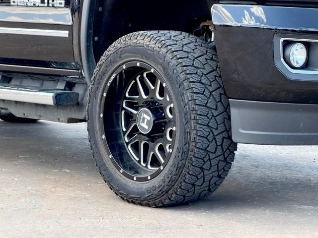 2019 GMC Sierra 2500HD Denali