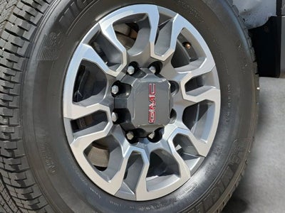 2022 GMC Sierra 2500HD Pro