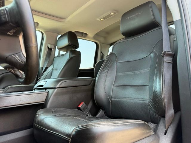 2018 GMC Sierra 3500HD Denali
