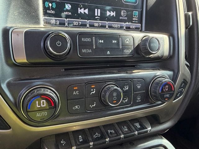 2017 GMC Sierra 3500HD Denali