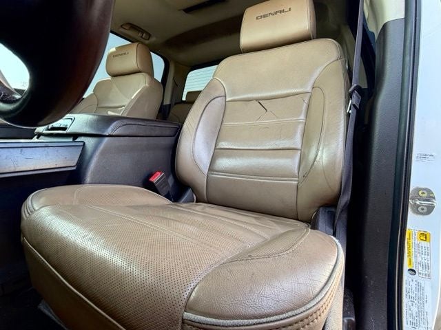 2017 GMC Sierra 3500HD Denali