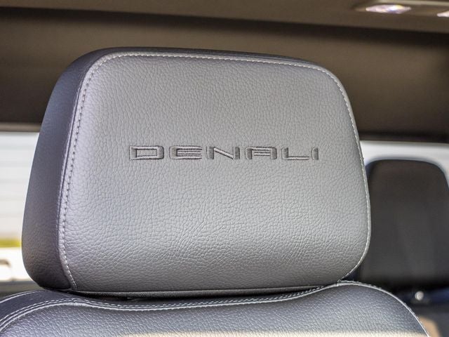 2022 GMC Sierra 2500HD Denali 4WD | 6.6L Duramax